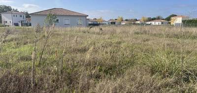 Terrain seul à Lacourt-Saint-Pierre en Tarn-et-Garonne (82) de 805 m² à vendre au prix de 76500€ - 2