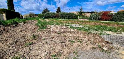 Terrain seul à Villelaure en Vaucluse (84) de 440 m² à vendre au prix de 165000€ - 2