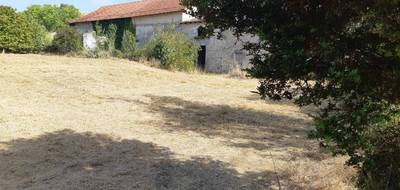 Terrain seul à Matha en Charente-Maritime (17) de 1700 m² à vendre au prix de 59500€ - 2