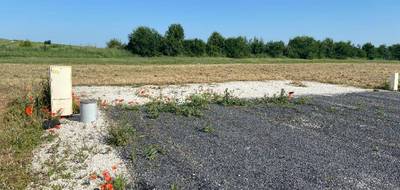 Terrain seul à Segonzac en Charente (16) de 945 m² à vendre au prix de 51975€ - 3