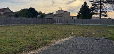 Terrain seul à Châteaubernard en Charente (16) de 400 m² à vendre au prix de 44000€ - 1