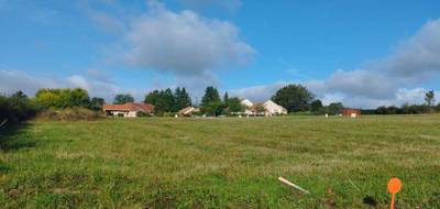 Terrain seul à Saint-Hilaire-la-Croix en Puy-de-Dôme (63) de 1000 m² à vendre au prix de 53700€ - 1