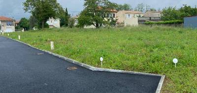 Terrain seul à Gond-Pontouvre en Charente (16) de 400 m² à vendre au prix de 47000€ - 2