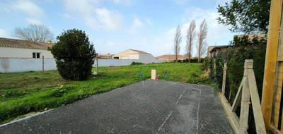 Terrain seul à Saint-Laurent-de-la-Prée en Charente-Maritime (17) de 445 m² à vendre au prix de 134800€ - 2