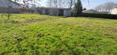 Terrain seul à Pont-de-Vaux en Ain (01) de 1170 m² à vendre au prix de 57000€ - 1