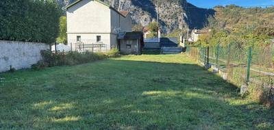 Terrain seul à Tarascon-sur-Ariège en Ariège (09) de 455 m² à vendre au prix de 39000€ - 2