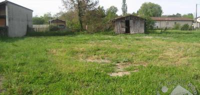 Terrain seul à Villandraut en Gironde (33) de 702 m² à vendre au prix de 76000€ - 1