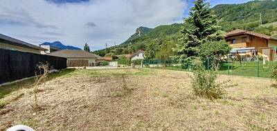 Terrain seul à Cluses en Haute-Savoie (74) de 682 m² à vendre au prix de 180000€ - 3