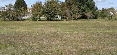 Terrain seul à Pérignac en Charente-Maritime (17) de 2794 m² à vendre au prix de 39500€ - 2