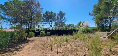 Terrain seul à Roquebrune-sur-Argens en Var (83) de 750 m² à vendre au prix de 320000€ - 3