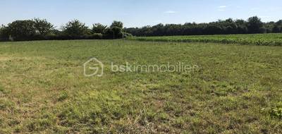 Terrain seul à Mauzé-sur-le-Mignon en Deux-Sèvres (79) de 2440 m² à vendre au prix de 59950€ - 3