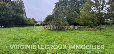 Terrain seul à Saint-Pierre-la-Cour en Mayenne (53) de 979 m² à vendre au prix de 52900€ - 2