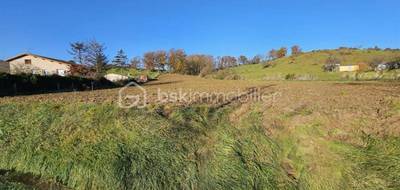 Terrain seul à Saint-Germain-Lembron en Puy-de-Dôme (63) de 4560 m² à vendre au prix de 123000€ - 1