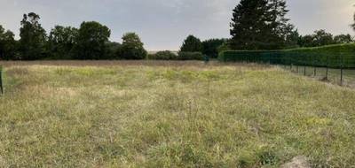 Terrain seul à Saint-Jean-d'Angély en Charente-Maritime (17) de 1900 m² à vendre au prix de 24500€ - 1