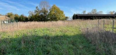 Terrain seul à Saint-Jean-d'Angély en Charente-Maritime (17) de 1150 m² à vendre au prix de 21800€ - 1