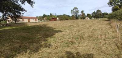 Terrain seul à Chabanais en Charente (16) de 4047 m² à vendre au prix de 58500€ - 1