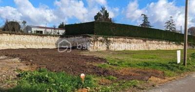 Terrain seul à Pont-l'Abbé-d'Arnoult en Charente-Maritime (17) de 694 m² à vendre au prix de 65000€ - 1