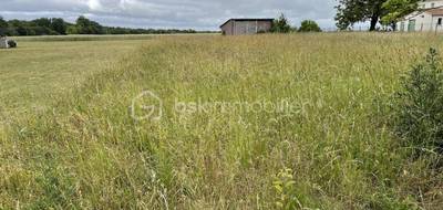 Terrain seul à Mauzé-sur-le-Mignon en Deux-Sèvres (79) de 2440 m² à vendre au prix de 59950€ - 1