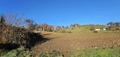 Terrain seul à Moriat en Puy-de-Dôme (63) de 2280 m² à vendre au prix de 55000€ - 2