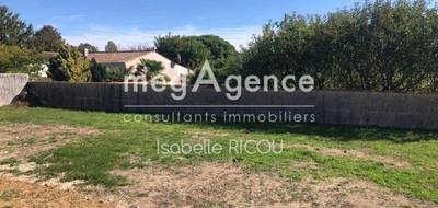 Terrain seul à Saint-Georges-d'Oléron en Charente-Maritime (17) de 333 m² à vendre au prix de 140000€ - 1