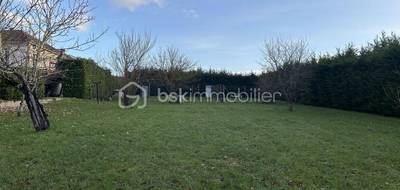 Terrain seul à Lisle en Dordogne (24) de 2173 m² à vendre au prix de 33000€ - 1