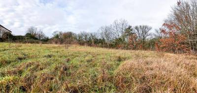 Terrain seul à Vindelle en Charente (16) de 1024 m² à vendre au prix de 44000€ - 2