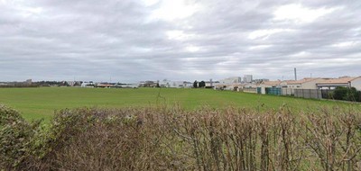 Terrain seul à Surgères en Charente-Maritime (17) de 310 m² à vendre au prix de 49600€