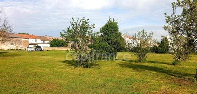 Terrain seul à Étaules en Charente-Maritime (17) de 655 m² à vendre au prix de 157375€